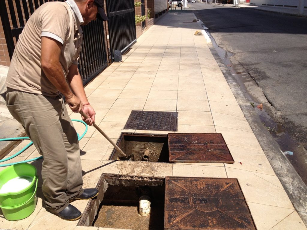 Desentupimento em condomínio